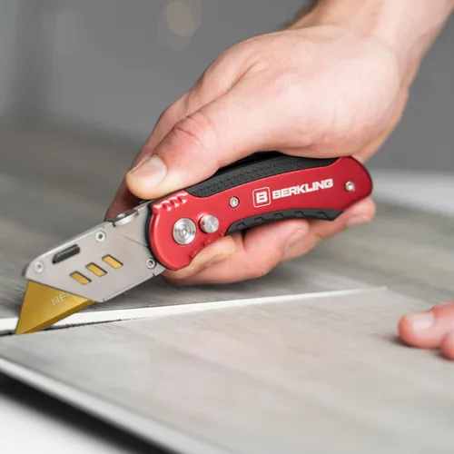 Vista 8 de Cuchillas para cuchillo utilitario con revestimiento de titanio, 50 unidades con dispensador, SK2H afiladas con láser endurecidas, ultra 3 veces más