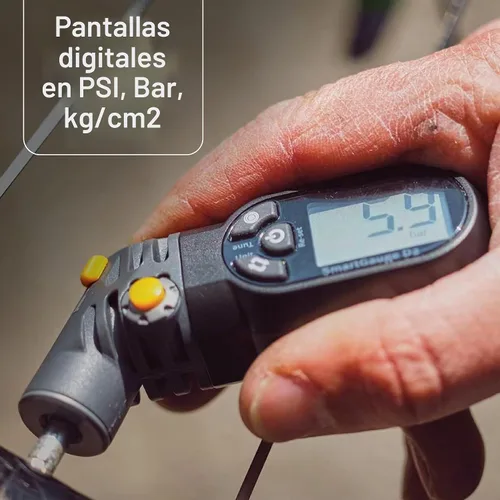 Vista 3 de Topeak SmartGauge D2 - Medidor digital de presión de neumáticos, compatible con Presta/Schrader, 250 Psi/17 bar, lector de presión de aire