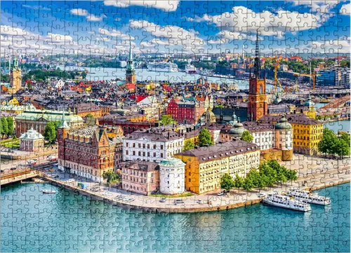 Vista 8 de MyPuzzle Stockholm Old Town (Gamla Stan) Cityscape from City Hall Square, Suecia, rompecabezas prémium de 100 piezas para adultos