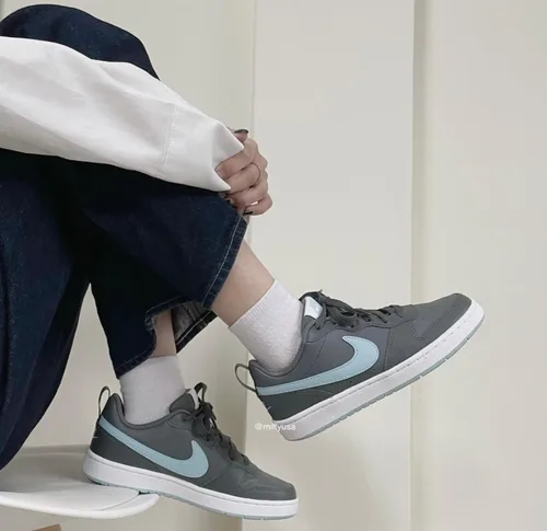 Vista 7 de Nike Boy Court Borough Low 2, gris hierroocéano Bliss-blanco, 6 M EE. UU, Gris