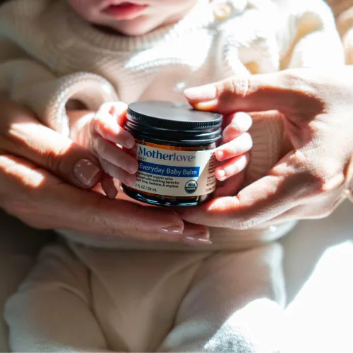 Vista 4 de Motherlove Everyday Baby Balm (2 onzas) a base de plantas, esencial para bebés totalmente naturales para recién nacidos, bebés y niños pequeños