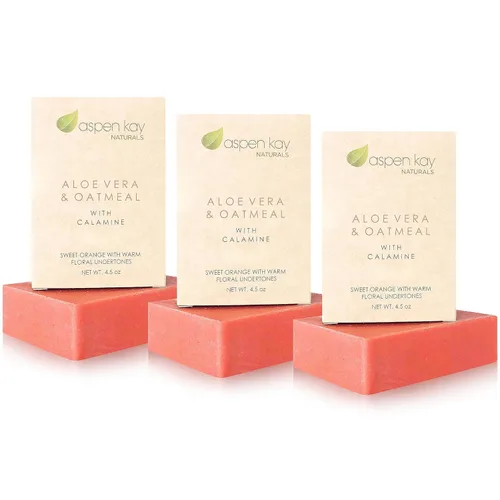 Vista 11 de Aspen Kay Naturals Barra de jabón de aloe vera y avena con calamina, ingredientes naturales y orgánicos, aloe vera orgánico y avena coloidal. Cara