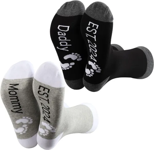 Vista 2 de MBMSO Regalos para nuevos padres, calcetines para mamá y papá, regalos de revelación de embarazo para padres por primera vez