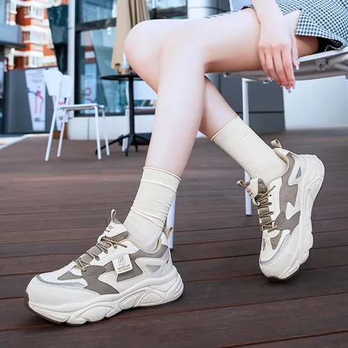 Vista 6 de Nutropa Botas de punta de acero para hombres, zapatos de trabajo de seguridad ligeros, cómodas y transpirables, botas de punta compuesta