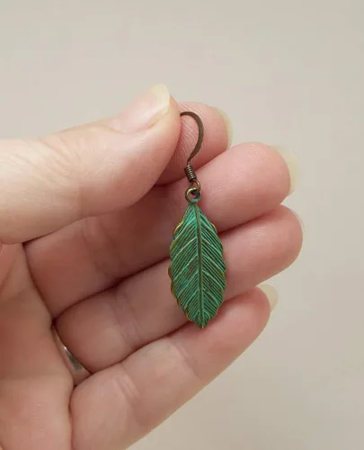 Vista 4 de Metal Feather or Leaf Dangle Earrings with Teal Verdigris Patina over Brass with Antiqued Brass Ear Wires