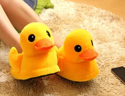 Vista 3 de Zapatillas de peluche lindas para mujeres, cómodas zapatillas de pato, zapatillas de panda, zapatillas de alpaca, zapatillas de hámster, zapatos