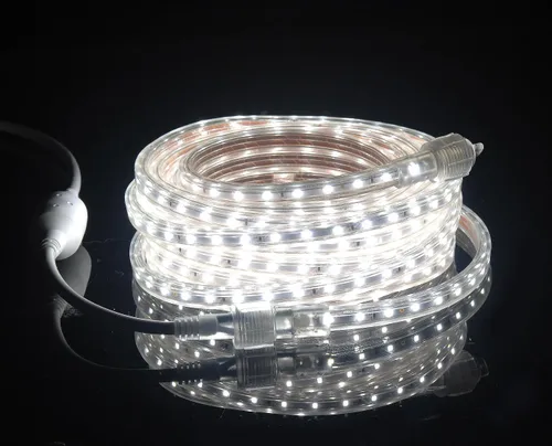 Vista 2 de CBconcept Listado UL, 50 pies, 5500 lúmenes, 6000 K blanco puro, regulable, tira de luz LED plana flexible de 110-120 V CA, 930 unidades 3528 LED