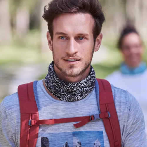 Vista 7 de BUFF CoolNet UV - Mascarilla multifuncional para adultos diseño sólido y estampado