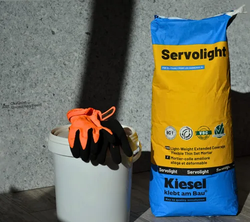 Vista 4 de Kiesel Servolight - Mortero modificado de polímero acrílico gris, bolsa de 33 libras (33.1 lbs), a base de cemento, altamente flexible, auto-curado