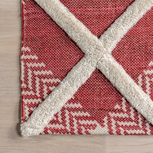 Vista 4 de nuLOOM Anastasia - Alfombra decorativa a cuadros altos y bajos, 2 x 3, color rojo