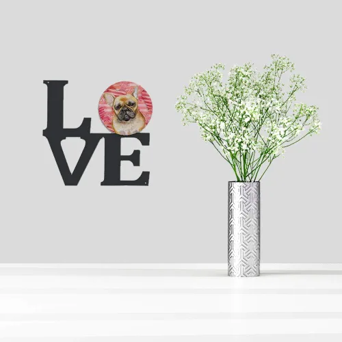 Vista 2 de Caroline's Treasures BB9775WALV Bulldog francés Love Metal Wall Artwork Love, decoración de arte rojo para interiores y exteriores, patio, baño