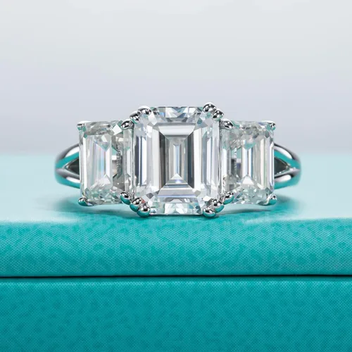 Vista 2 de AnuClub RoundEmeraldMarquise Cut Moissanite 3 Stones Engagement Rings D Color VVS1 Round Cut 925 Sterling Silver Anniversary Wedding Promise Rings