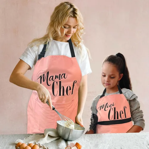 Vista 2 de BASHOUT Juego de delantales para madre e hija (2 piezas) Mama Chef Plus Mini Chef Delantales a juego Delantales de cocina ajustables para mamá e