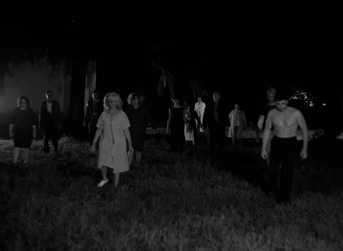 Vista 3 de Night of the Living Dead (The Criterion Collection) 4K UHD