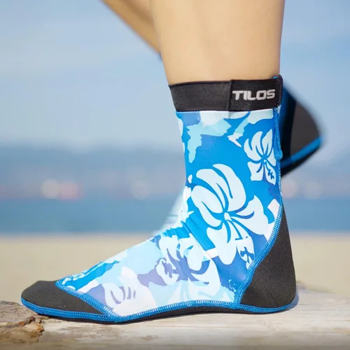 Vista 2 de Tilos Calcetines deportivos para adultos y niños, protegen contra la arena caliente y las quemaduras solares para deportes acuáticos y actividades