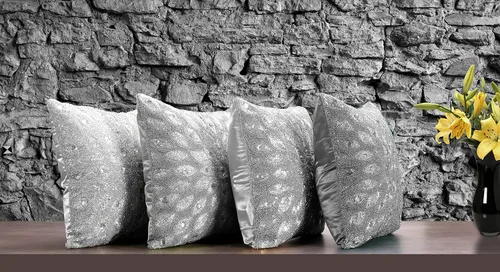 Vista 4 de Lightnpro - Funda de almohada plateada de lujo con cuentas a mano, 12 x 12 pulgadas, exquisito cojín hecho a mano para sofá, sofá y cama, elegante