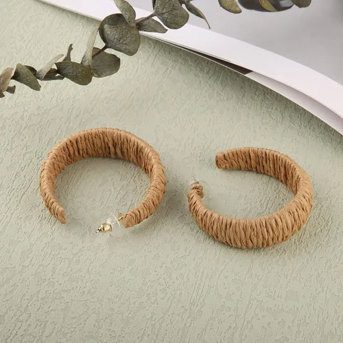 Vista 4 de Aretes de rafia para mujer, aretes bohemios de playa, hechos a mano, trenzados, geométricos, colgantes