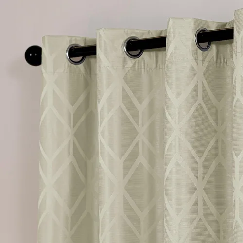Vista 2 de Amazon Basics Cortinas Jacquard 100% opacas de 2 piezas, cortinas para sala de estar y dormitorio, tratamiento de ventana con aislamiento térmico