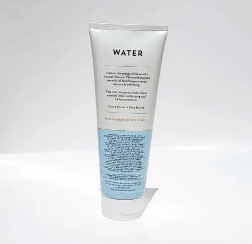 Vista 2 de Bath and Body Works Bergamota Lemongrass Enebro Crema Corporal 8 onzas