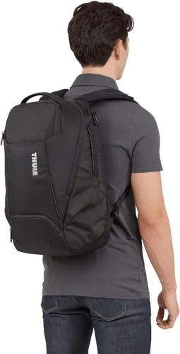 Vista 10 de Thule Accent - Mochila convertible de 17 L, compatible con MacBook de 16 Negro (Black New)