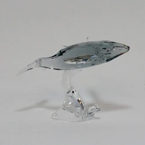 Vista 4 de Swarovski SCS - Figura de cristal de diseño de ballena joven
