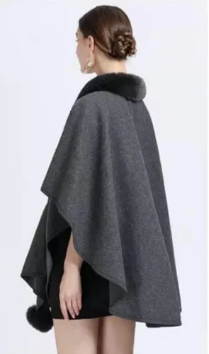 Vista 3 de Poncho de chal de lujo cálido para capas - Cómodo accesorio de otoño e invierno