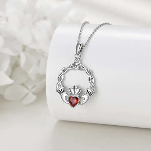Vista 4 de URONE Claddagh Collar para mujer de plata de ley 925 con colgante de nudo celta irlandés, joyería de regalo