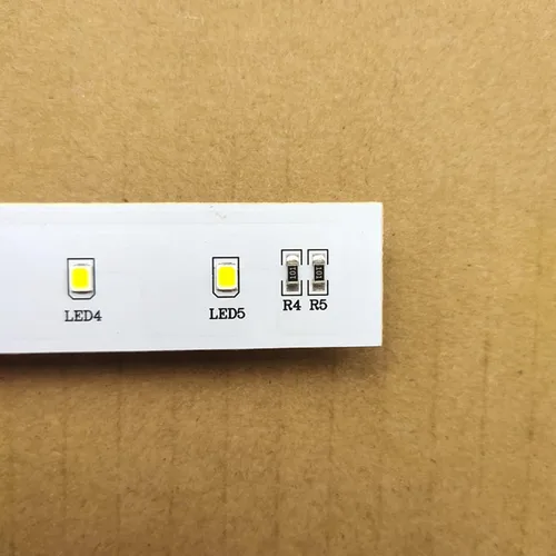 Vista 5 de Tablero de luz de tira de luz LED para refrigerador Midea BCD-536WKM 17431000000072 502410010020 Accesorios de repuesto