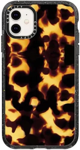 Vista 138 de Funda Impact de CASETiFY para iPhone 11 - Tiempo A Solas de Esther Kim - Negro Claro