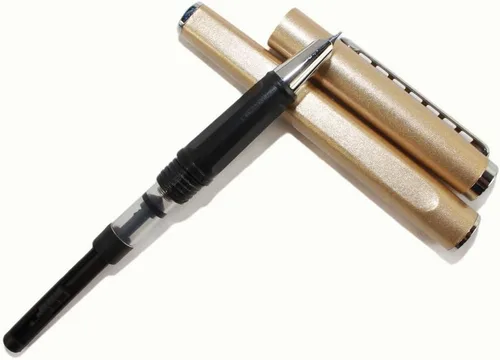Vista 5 de Gullor Elegante pluma estilográfica dorada Jinhao 699 con punta fina con convertidor de tinta Push Tyle