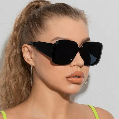 Vista 4 de LJCZKA Oversized Rectangle Sunglasses for Women Trendy Luxury Square Sun Glasses UV Protection