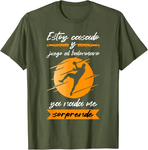 Vista 7 de Mens Handball I'm Married And Handball Game T-Shirt