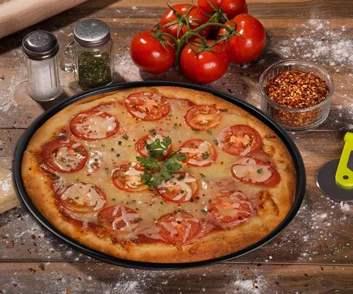 Vista 7 de Webake Bandeja para pizza ventilada de 12 pulgadas con agujeros, revestimiento antiadherente en acero al carbono, placa redonda para pizza