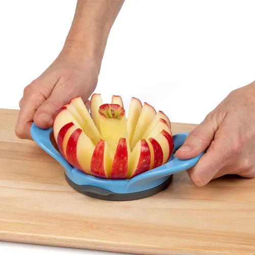 Vista 3 de PrepWorks by Progressive - Cortador y descorazonador fino de manzana de 16 rebanadas apto para lavavajillas con cubierta de seguridad adjunta