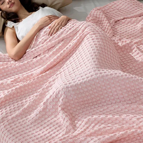 Vista 34 de Bedsure - Manta XL de punto gofre de algodón refrescante - Manta ligera y transpirable de rayón derivado de bambú para personas que se acaloran al
