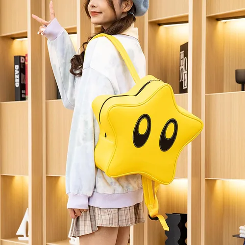 Vista 5 de Linda mochila de dibujos animados 3D estrella amarilla Y2K ligera impermeable mochila Daypack, Amarillo, Mochilas Daypack