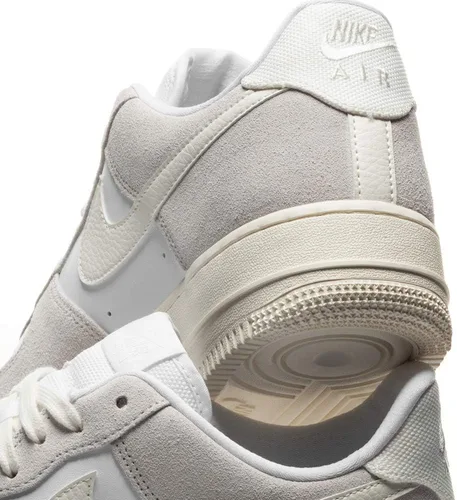 Vista 193 de Nike Air Force 1 '07 LV8 Double Swoosh - Twilight Marsh CT2300-300