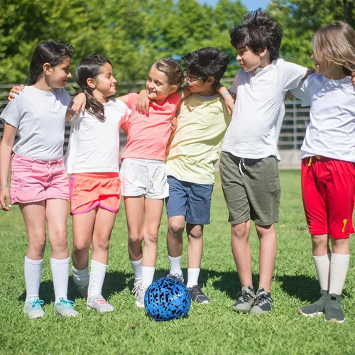 Vista 7 de Balón de fútbol tamaño 4 para niños, diseño rosa mosaico/azul, pelota de entrenamiento juvenil para niños y niñas, regalo de fútbol para interiores