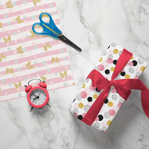 Vista 6 de WAPLIGHAL Papel de regalo de cumpleaños rosa para niñas y niños, diseño de lunares de Poka, estrella, mariposas doradas brillantes, papel de regalo