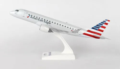 Vista 2 de Skymarks Daron American Envoy E175 1/100 (SKR902)