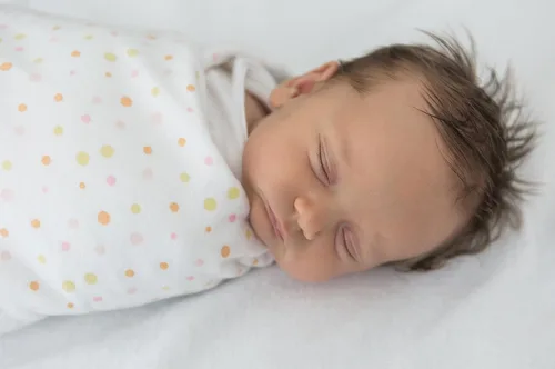 Vista 3 de Amazing Baby Manta de recepción grande, manta para bebés, niños y niñas, franela de algodón más suave de Estados Unidos, el mejor regalo de ducha