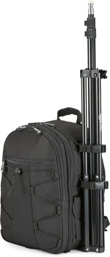 Vista 6 de Amazon Basics Soporte de trípode de fotografía de aluminio ligero con estuche - 2.8 - 6.7 pies, negro