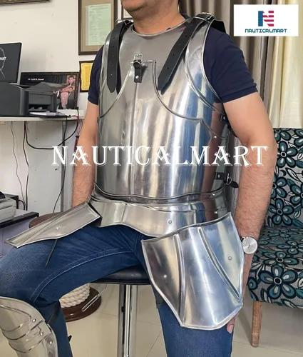 Vista 4 de NauticalMart Traje gótico de armadura, armadura de caballero medieval