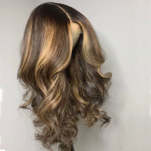 Vista 2 de Peluca de cabello humano ondulado con reflejos rubios y marrones, encaje frontal, sin pegamento, prearrancada, Remy brasileño, densidad 150, 12
