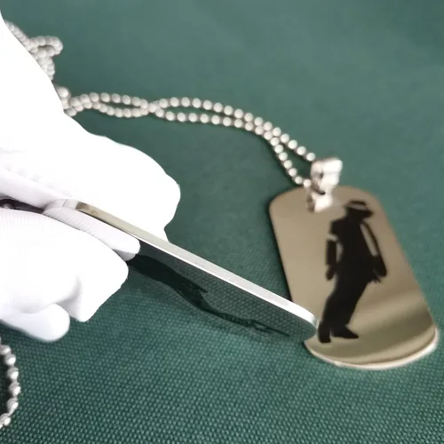 Vista 5 de Collar y pulsera para fanáticos de la colección conmemorativa para hombres y niños