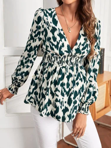 Vista 3 de OYOANGLE Women's Maternity Shirts Deep V Neck Long Puff Sleeve Blouse Pregnancy Clothes Peplum Tops