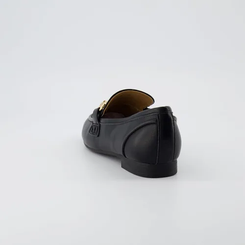 Vista 5 de CUSHIONAIRE Women's York Slip on Loafer +Memory Foam, Wide Widths Available