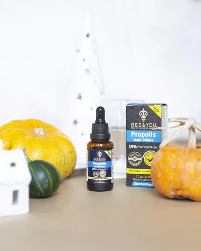 Vista 4 de BEE and You 15% Pure Propolis Water Soluble Extract - High Potency - Zero Sugar - Zero Calorie - Natural Immune Support&Sore Throat Relief