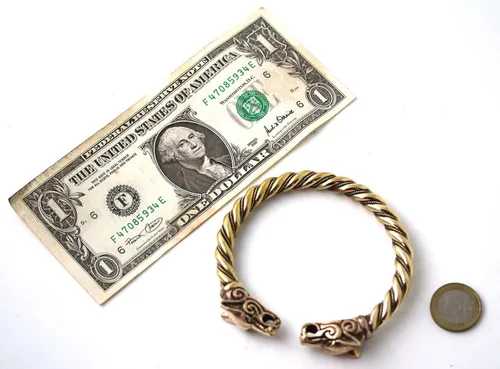 Vista 4 de LynnAround Brazalete de bronce nórdico vikingo Fenrir de cabeza de lobo trenzado de bronce de gran