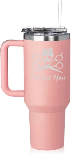 Vista 3 de Vaso de 40 onzas con asa y tapa con pajilla, taza de viaje aislada de acero inoxidable, taza de viaje I'll Cut You Hair Dresser Stylist (negro)